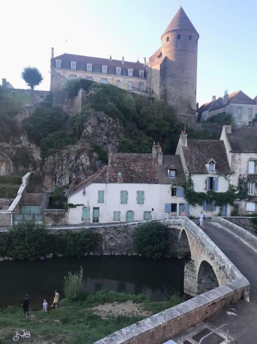 Grande Maison A Semur En Plein Coeur Historique Villa Exterior photo