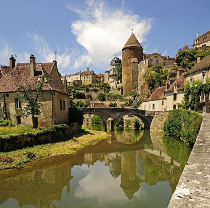 Grande Maison A Semur En Plein Coeur Historique Villa Exterior photo